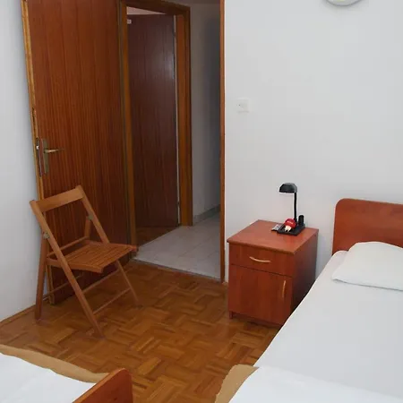 Apartment With A Parking Space Privlaka, Zadar - 19393 *